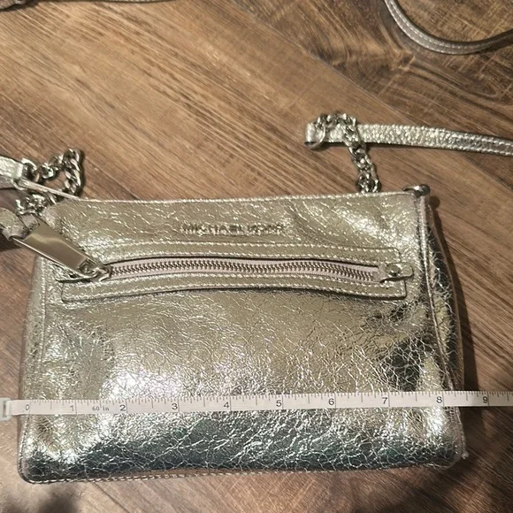 Michael Kors metallic/Shiny Silver Crossbody Bag - Picture 11 of 15